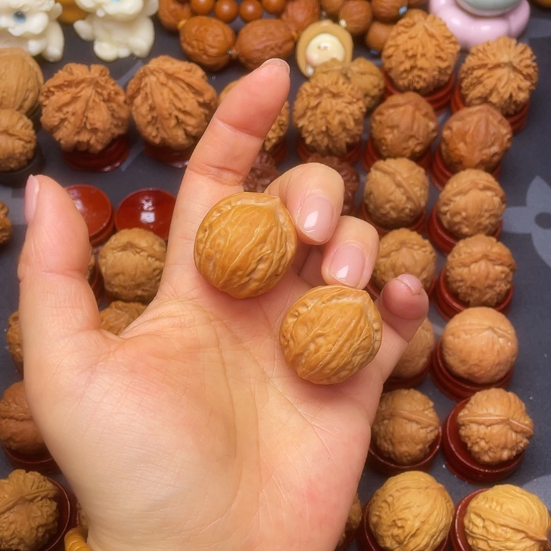 自***空把件文玩核桃图图