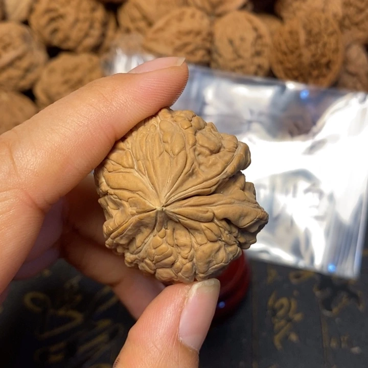 森***1文玩核桃吊坠文玩核桃异形单只