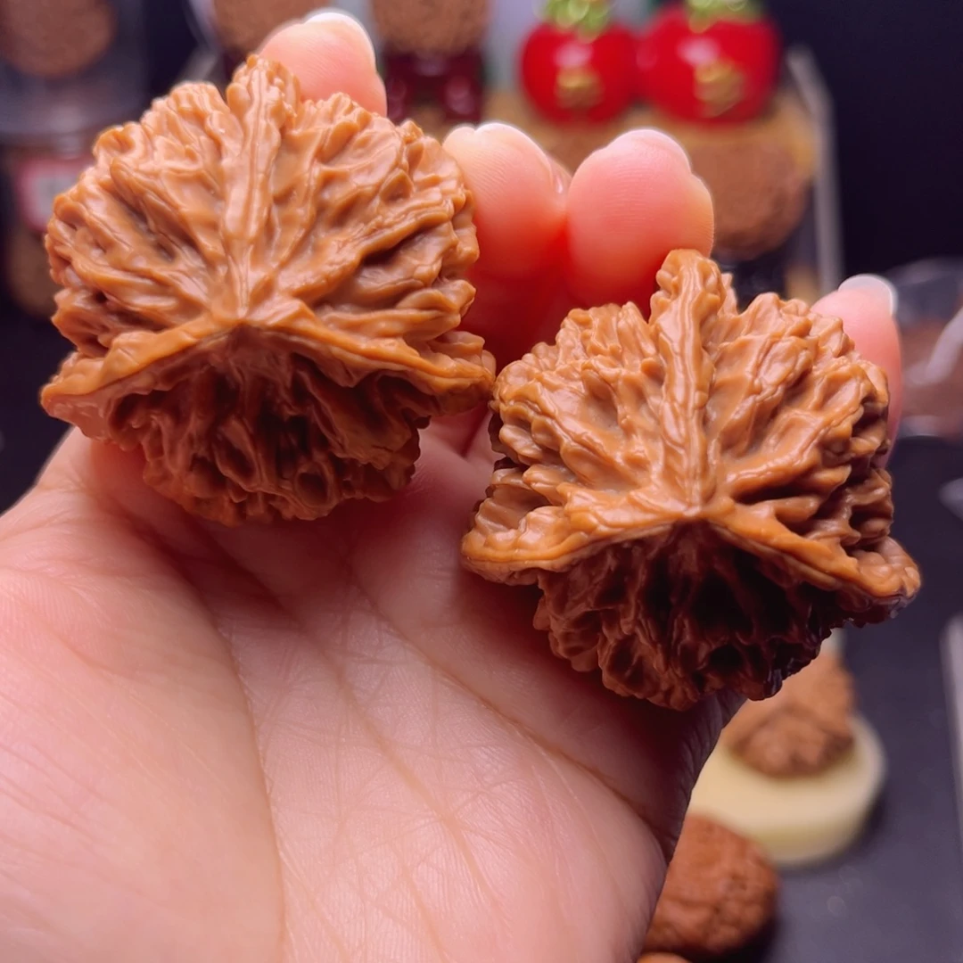 吊坠文玩核桃帝王大奔，全品巨重