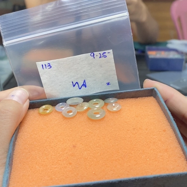 温***柔定制翡翠未镶嵌不退