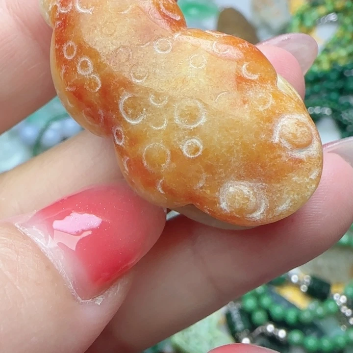 翡翠未镶嵌颈饰天然A货28