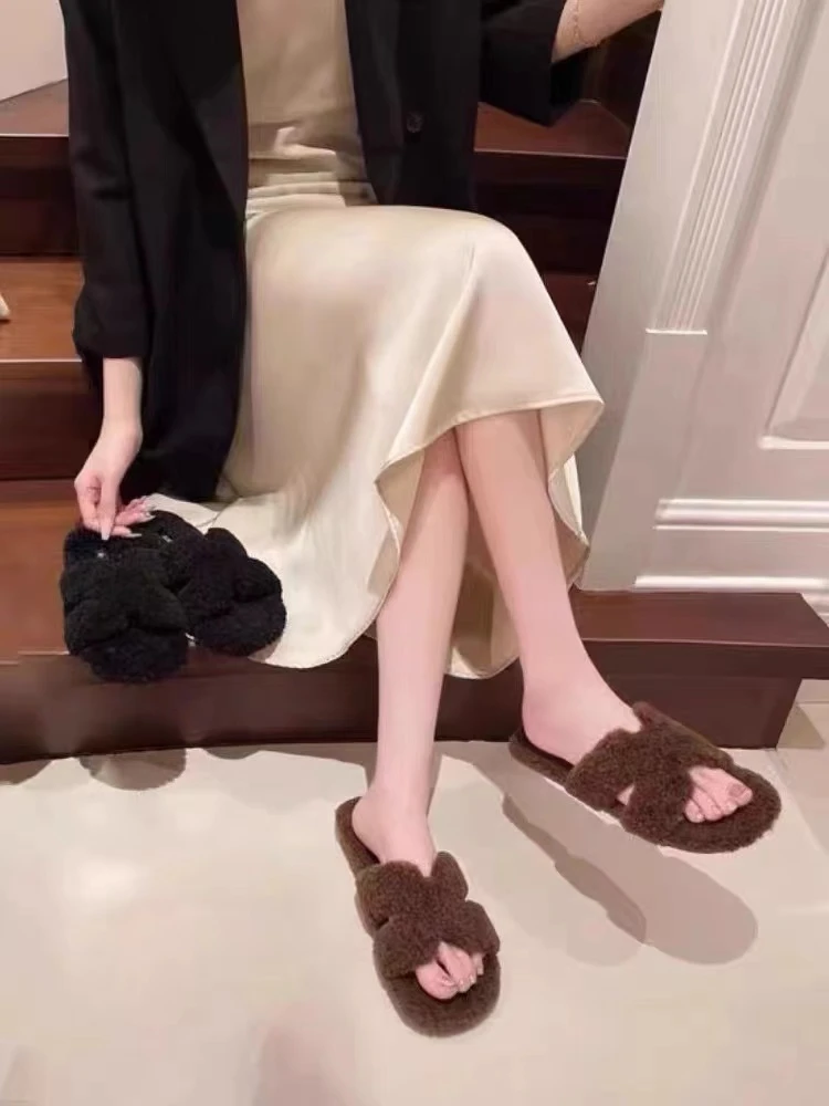 HF（9366-2）复古法式毛毛拖鞋