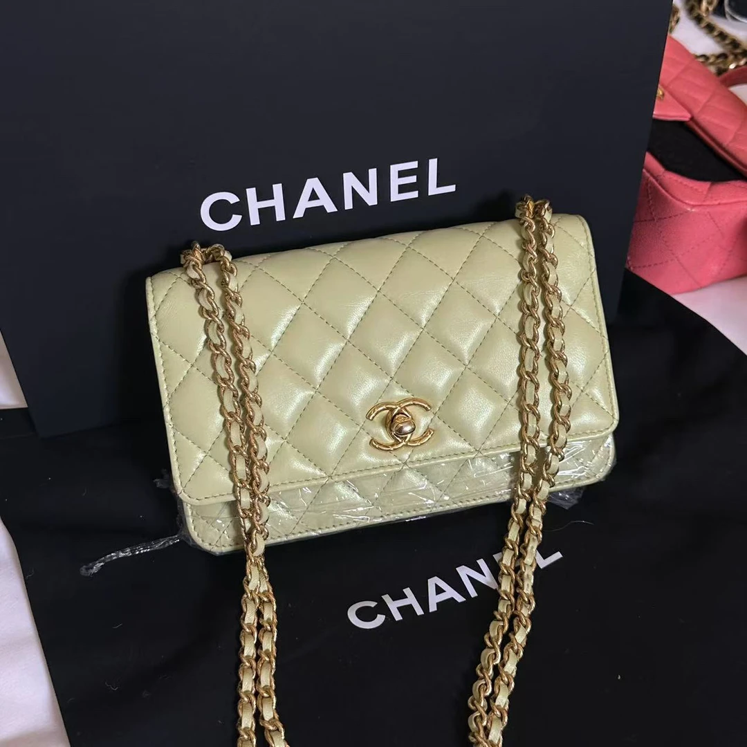 95新 Chanel/香奈儿 泡泡专属/香奈儿菠萝扣woc斜挎包/98新包展