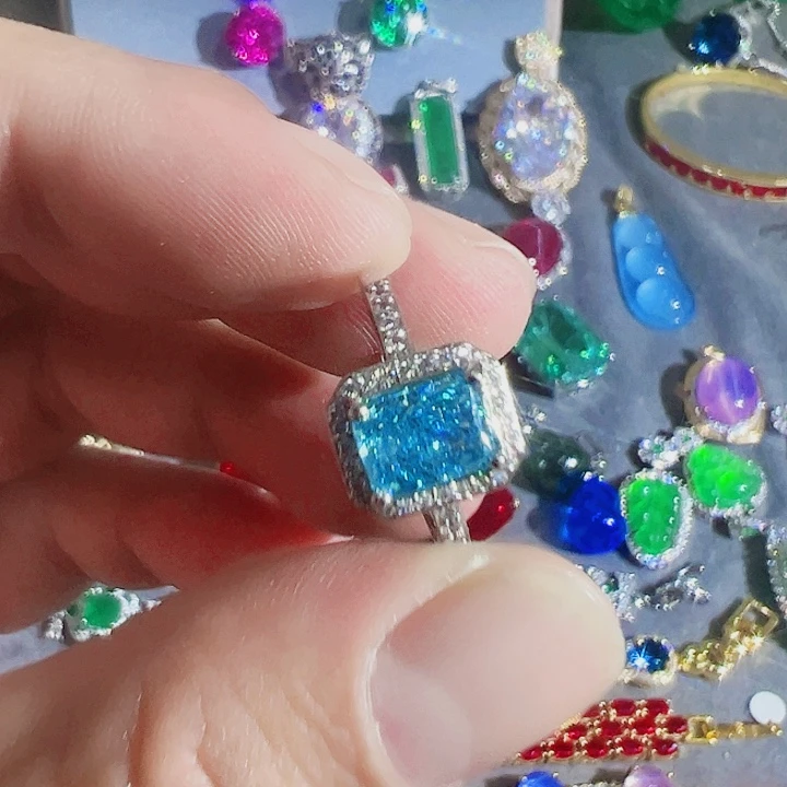 非金属红色蓝色满镶嵌