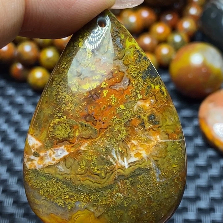 玛瑙/玉髓颈饰未镶嵌漫***：