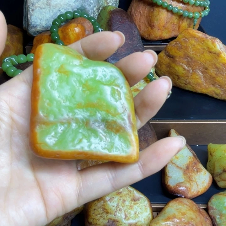 真***了和田玉未镶嵌手链