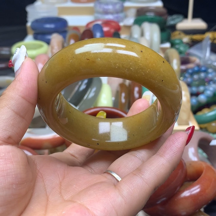 石英质玉手镯未镶嵌蒋*爷