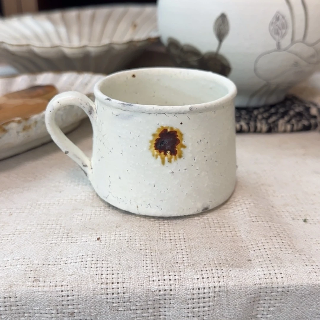 茶盏哈哈哈哈笑不了的程度