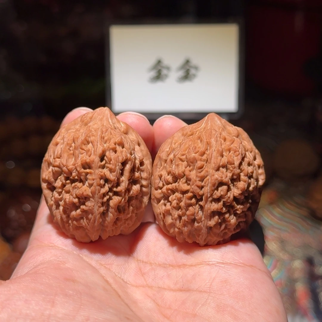 把件核桃1466大蒜头，尺寸38 40 43