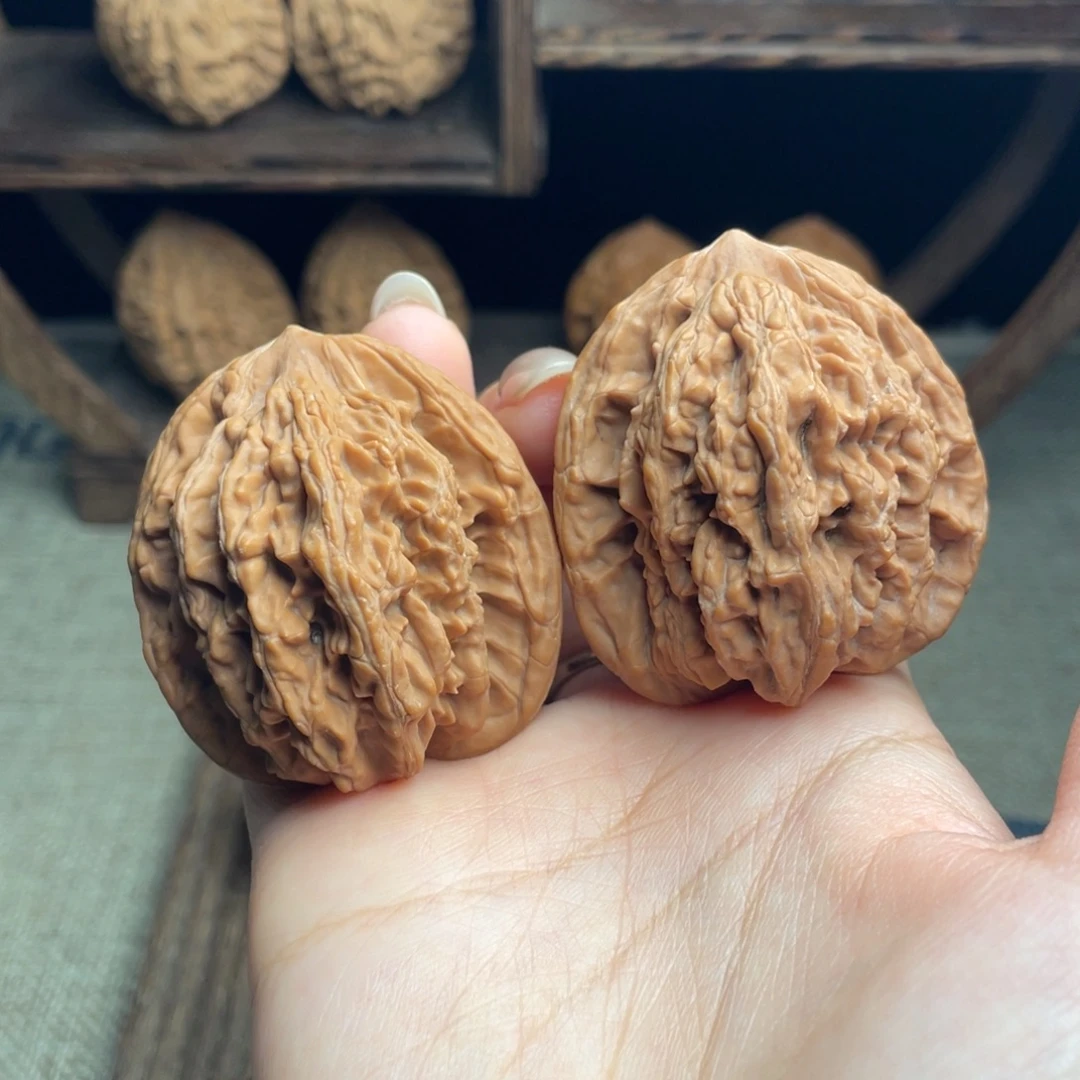 南***武吊坠文玩核桃虎头44 全品白茬