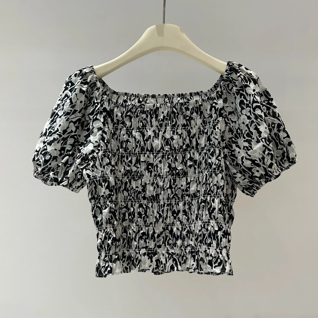 艾家2025夏季时尚显瘦碎花一字肩修身泡泡袖衬衫上衣6056