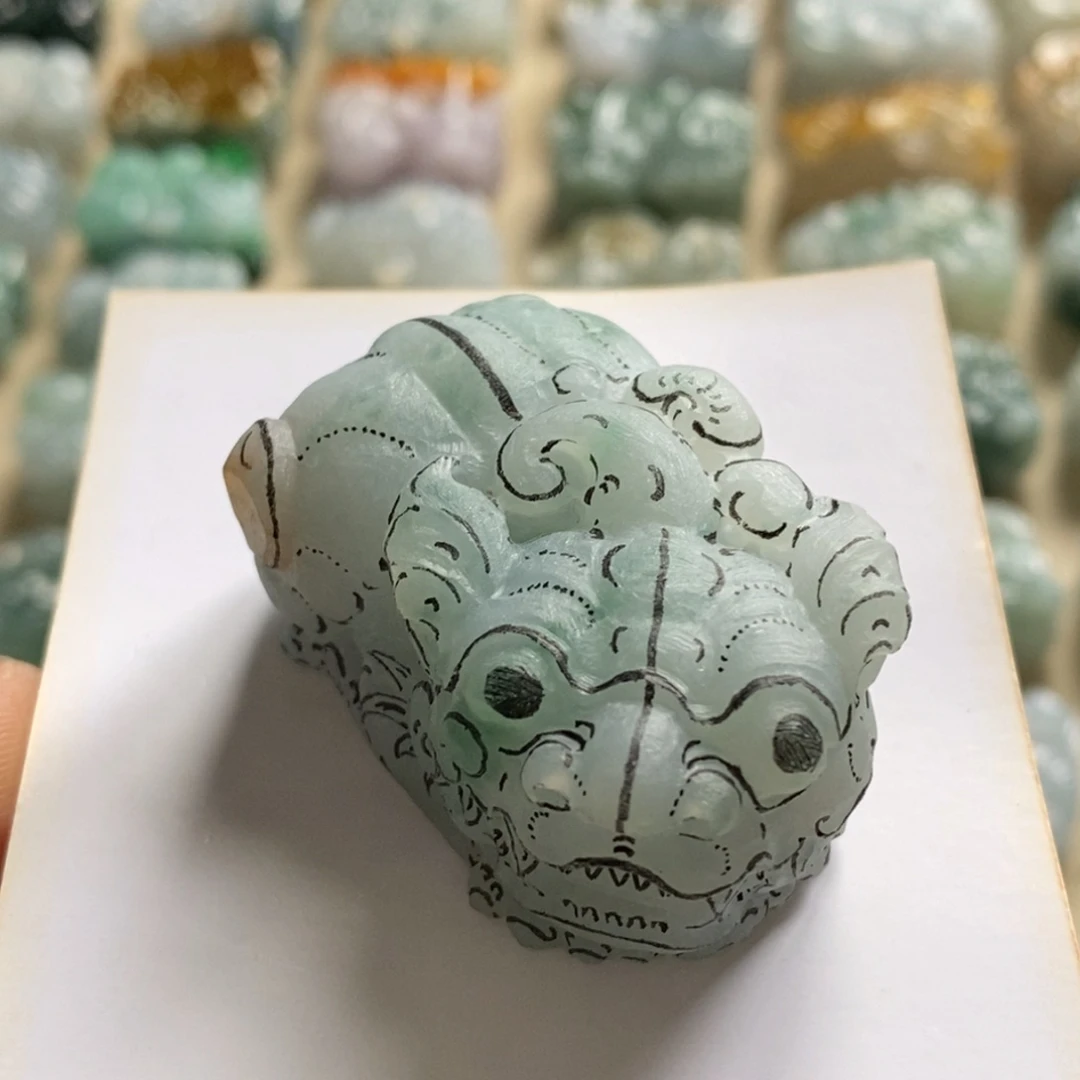 定制翡翠未镶嵌胖****级天然翡翠貔貅吊坠