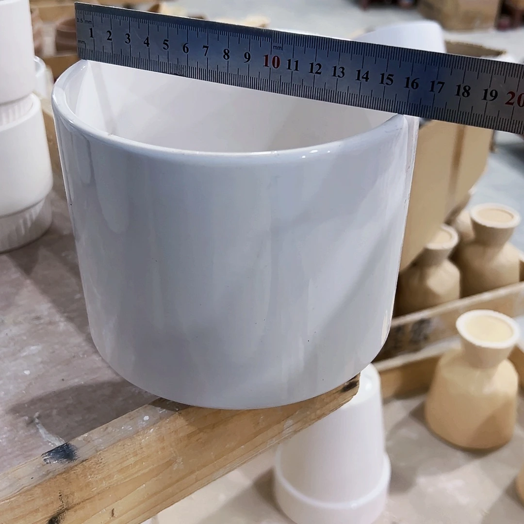 有孔，外贸尾单陶瓷花盆凑单10米包邮