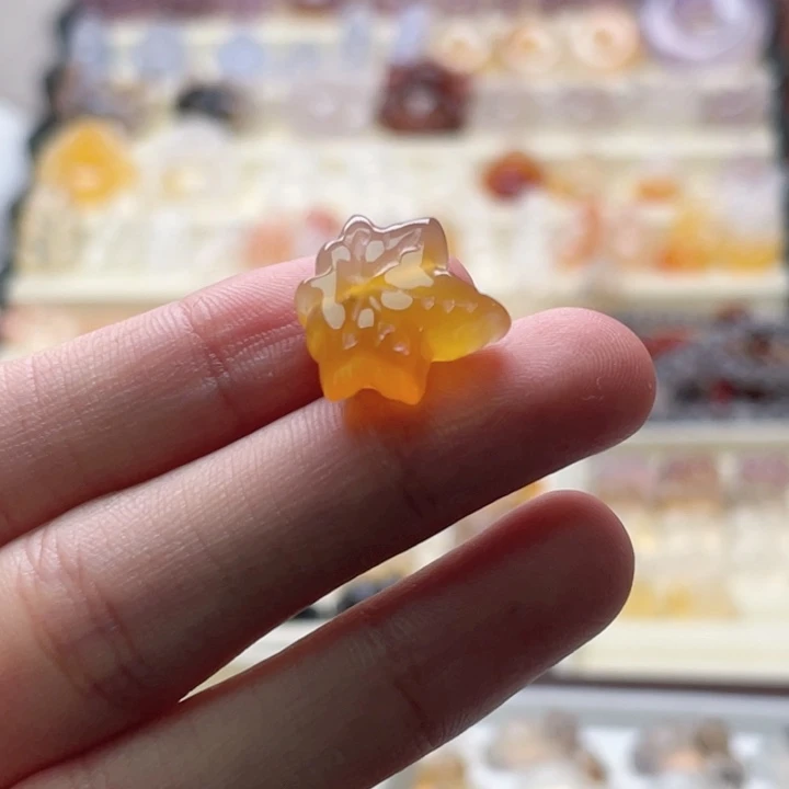玛瑙/玉髓未镶嵌玛瑙枫叶