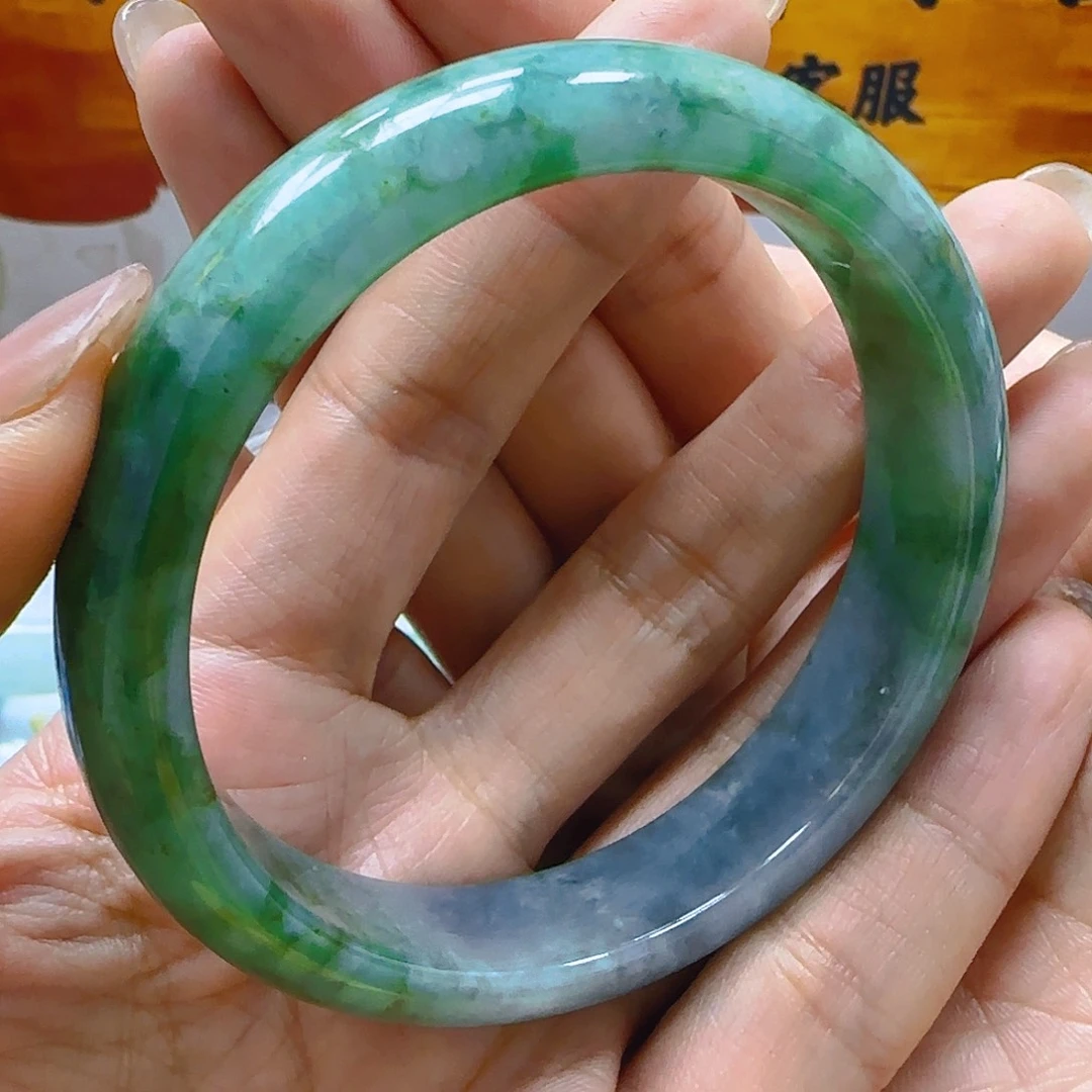 翡翠手镯未镶嵌翡翠460