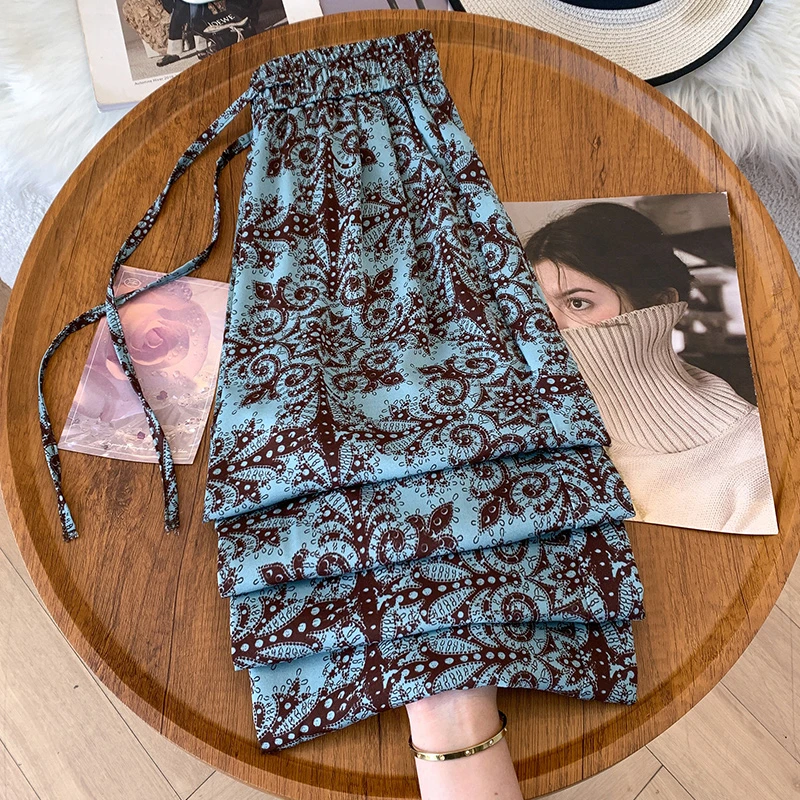 拉夏贝尔咖色阔腿裤女夏季薄款2025新款垂坠感显瘦印花休闲直筒裤