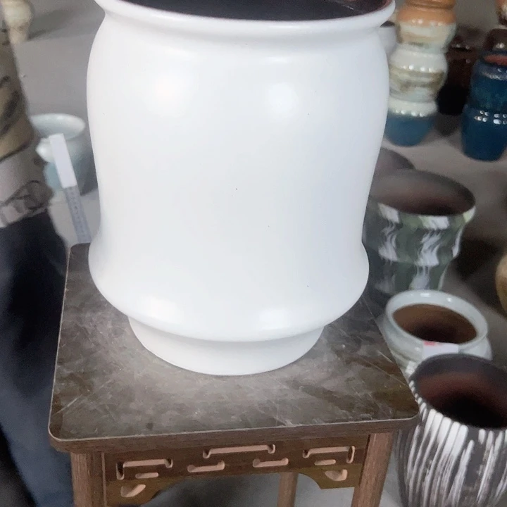 高度30厘米口22厘米