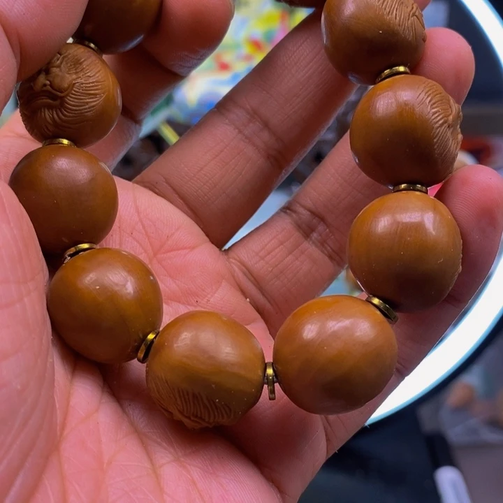 南***风吊坠橄榄核姐姐你就伯伯你奶奶伯伯奶奶伯伯不会