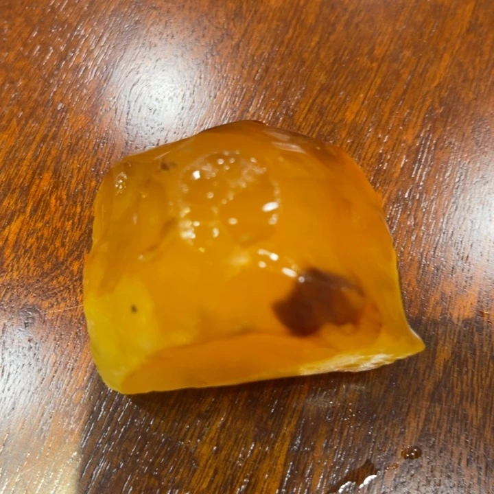 定制琥珀未镶嵌裸石