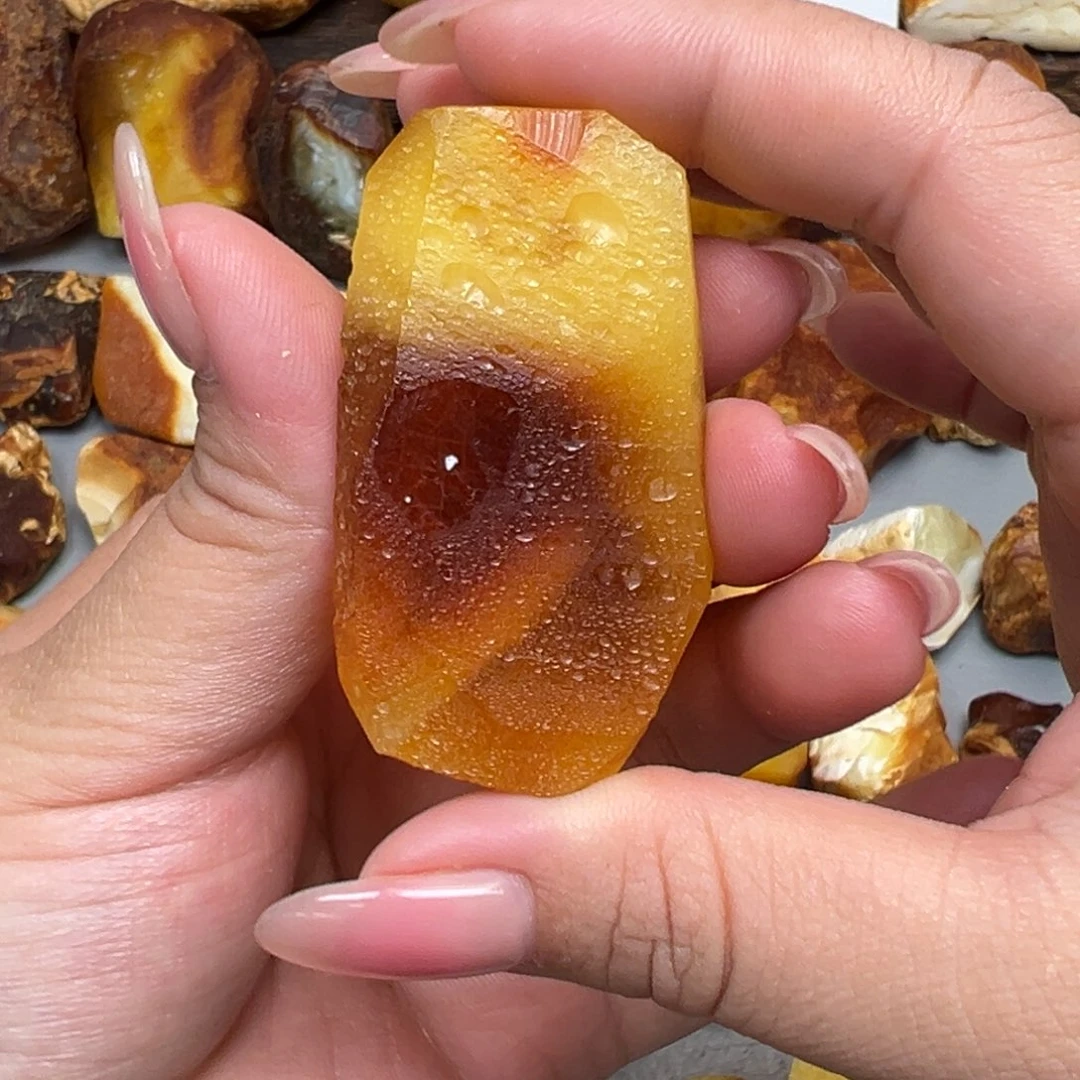 定制琥珀未镶嵌蜜蜡
