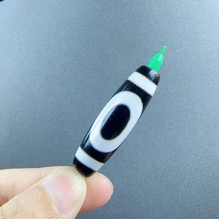 玛瑙/玉髓颈饰合金行运