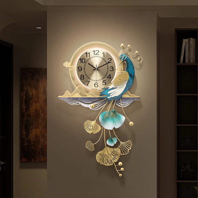 孔雀装饰家用钟表挂钟客厅时钟2025新款高级感挂钟创意个性表挂墙