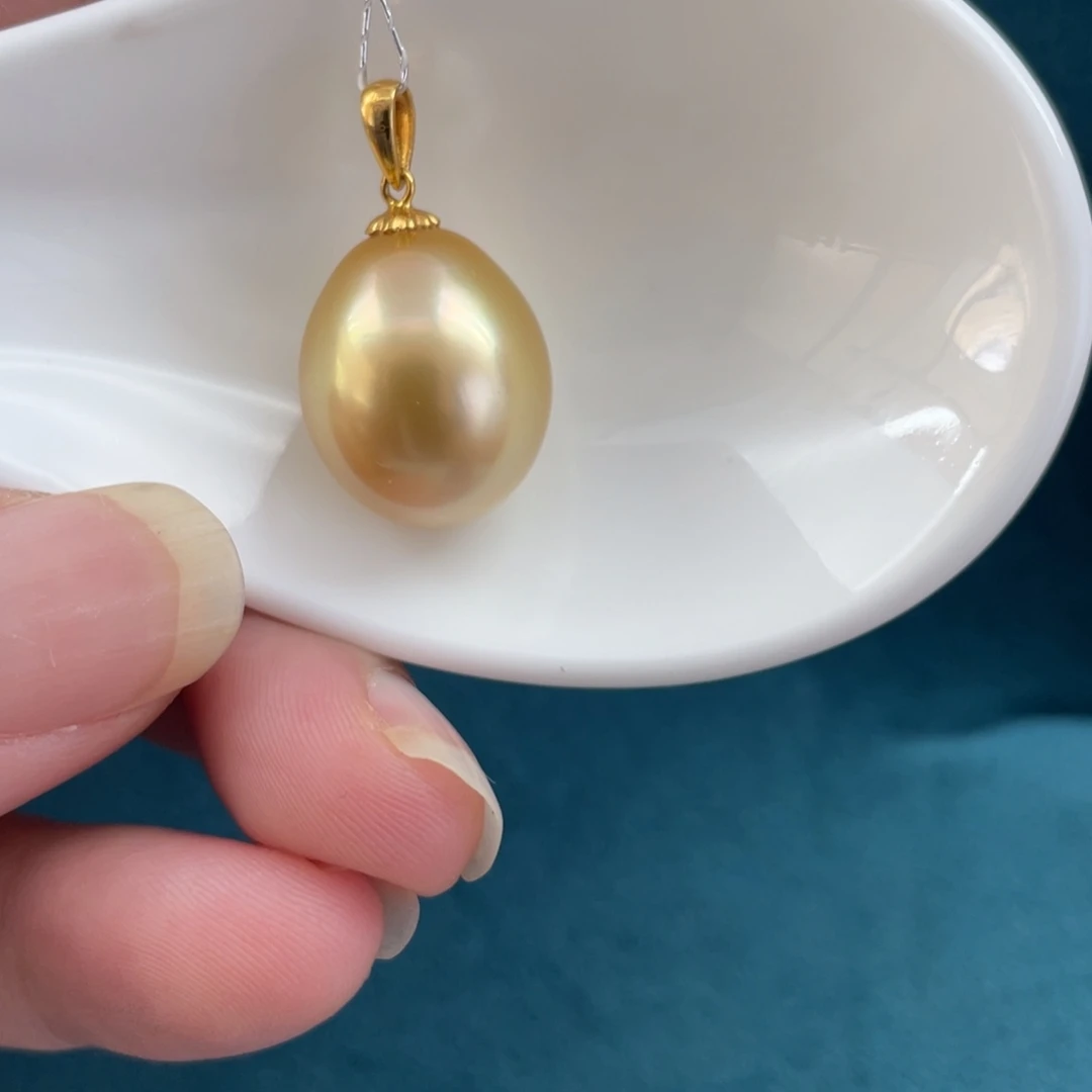 18K金镶嵌吊坠(不含链)海水珍珠14.4mm