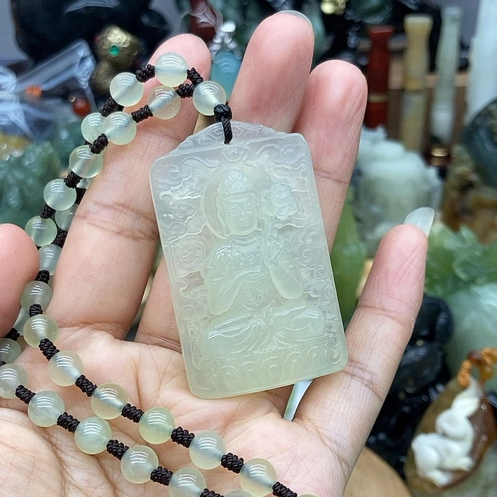 岫玉未镶嵌吊坠挂件