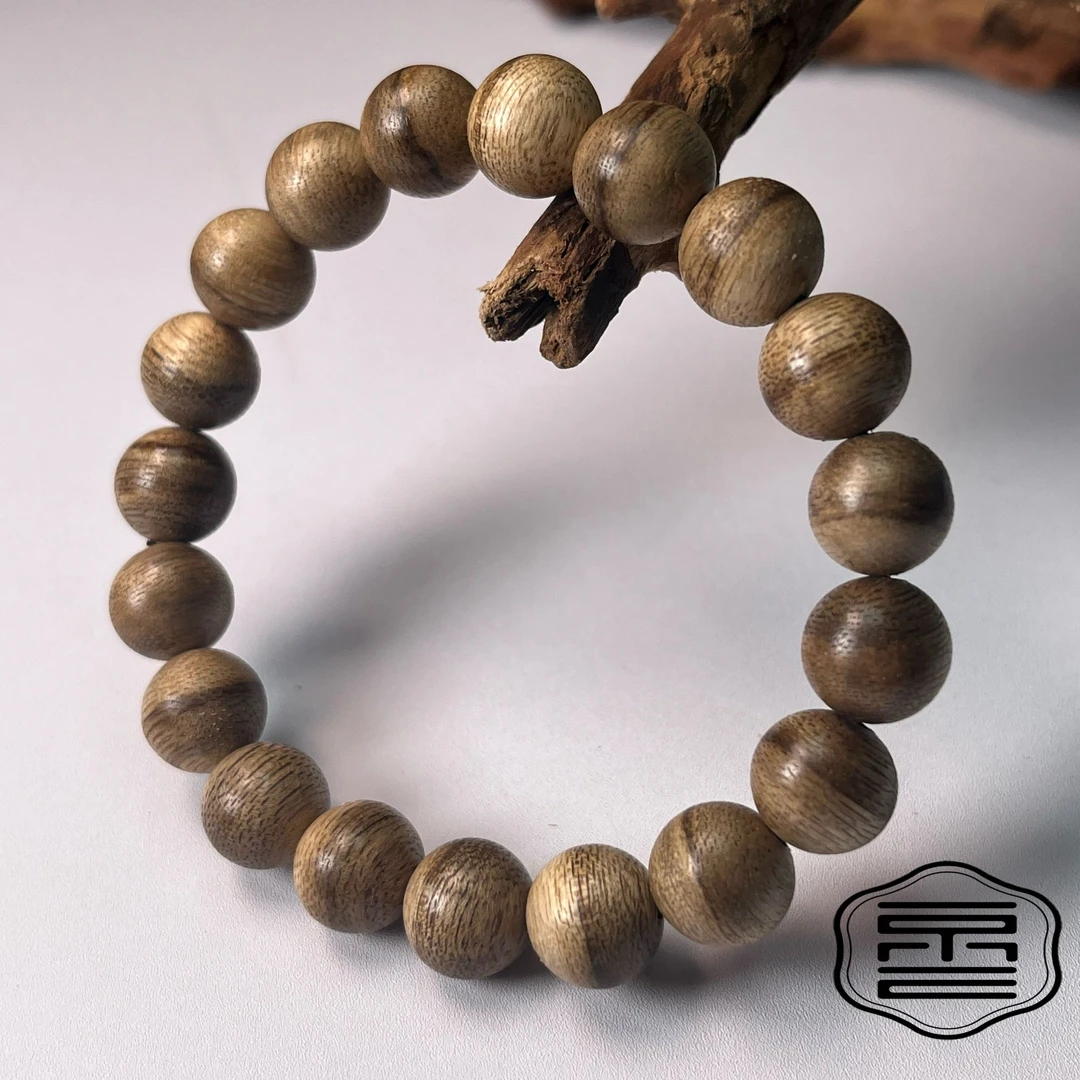 沉香东马小虎斑花珠沉香手串10mm单圈手串