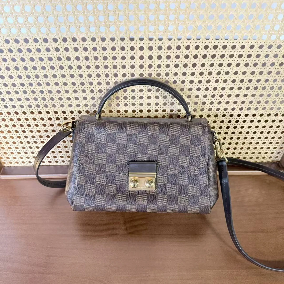 95新 LouisVuitton/路易威登 流苏装饰邮差包/单肩包/1654
