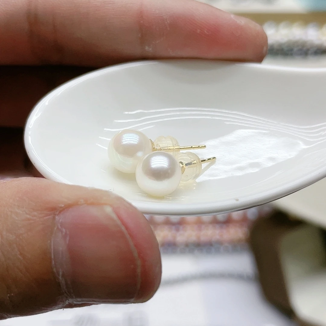 海水珍珠耳饰18K金镶嵌