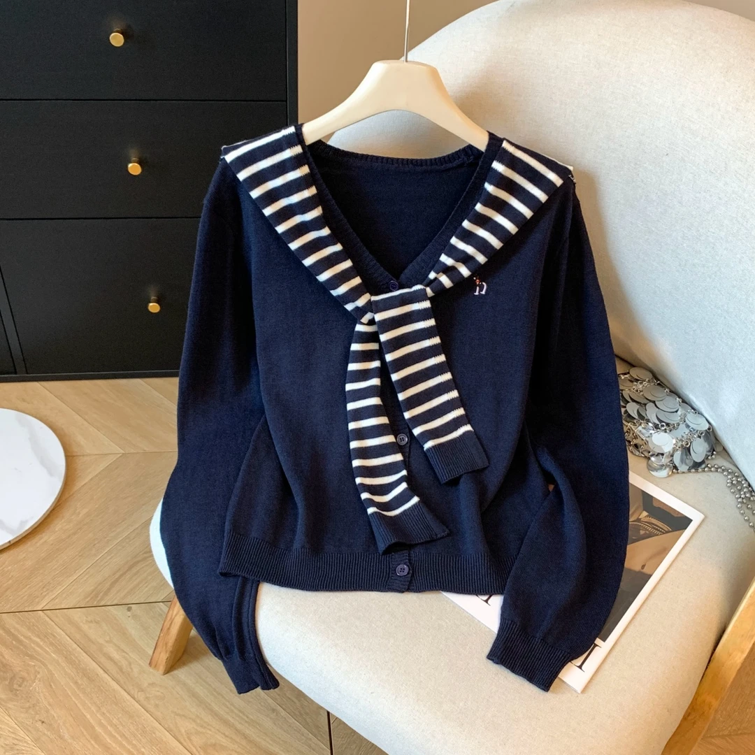 法式V领单排扣长袖针织开衫女秋冬洋气百搭打底衫外搭披肩两件套