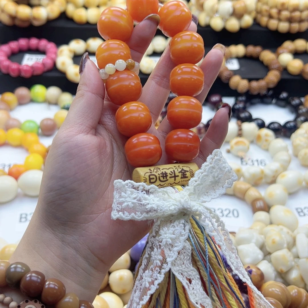 吊坠白玉菩提22卡干车干磨菩提微瑕手持