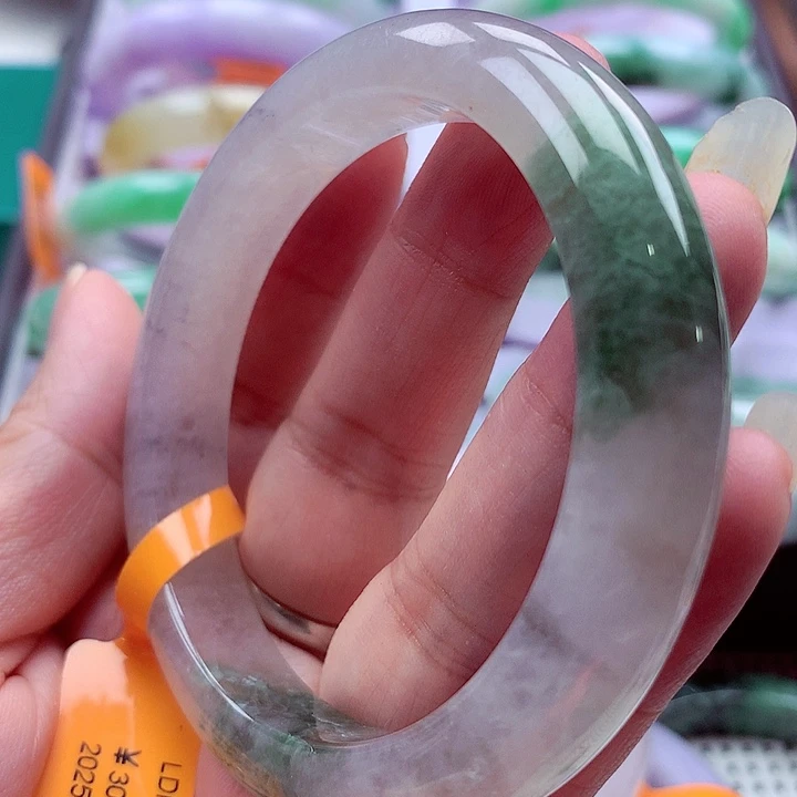 未镶嵌手镯翡翠翡翠