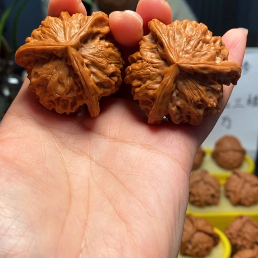 【闪购商品】把件桃核核*3号三棱，