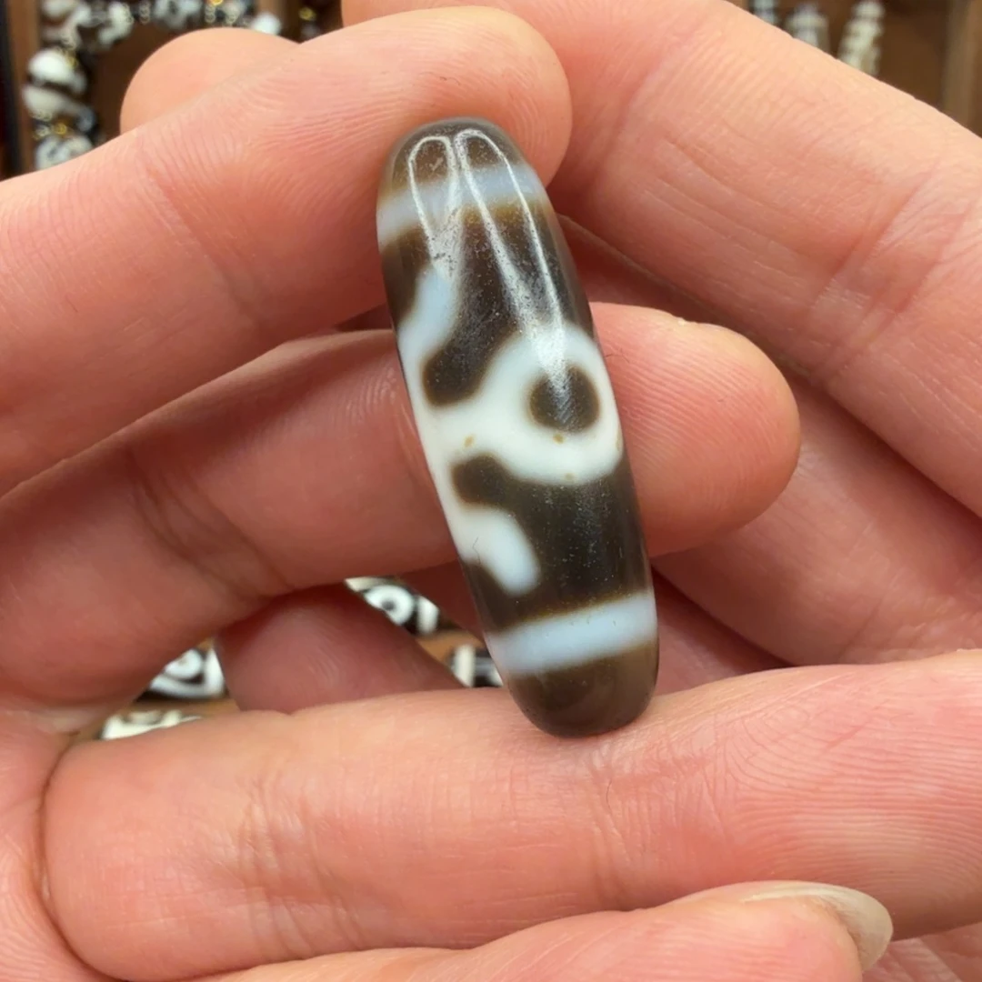 用***6玛瑙/玉髓未镶嵌颈饰