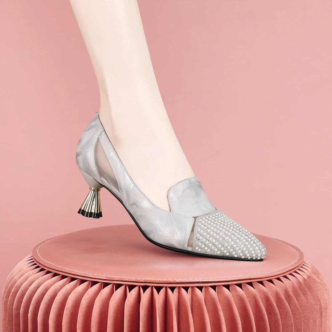 梵芮诗2025尖头新款春季时尚轻奢气质设计低跟女透气单鞋-H1193