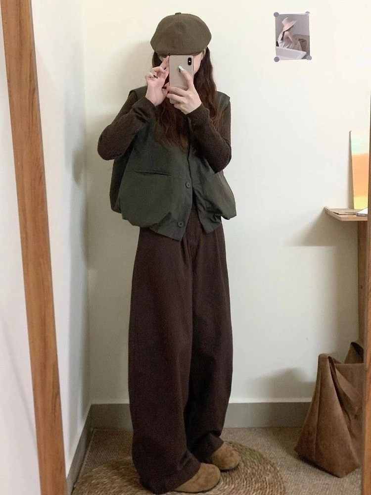 学院风绿色马甲咖色内搭裤子三件套秋季新款高级感小个子叠穿套装