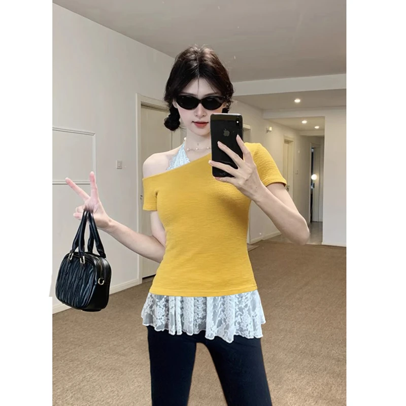 甜辣风氛围感套装斜肩露锁骨T恤女夏季内搭叠穿蕾丝吊带两件套装