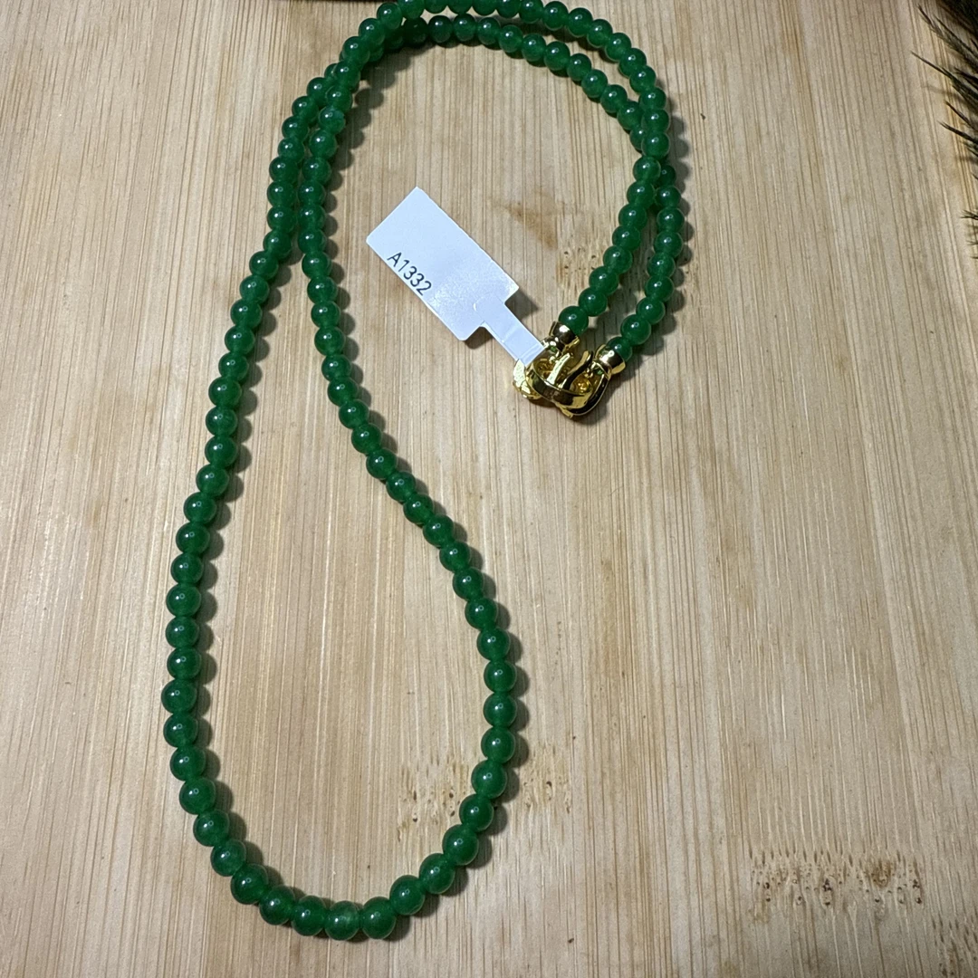 X04翡翠小米珠项链