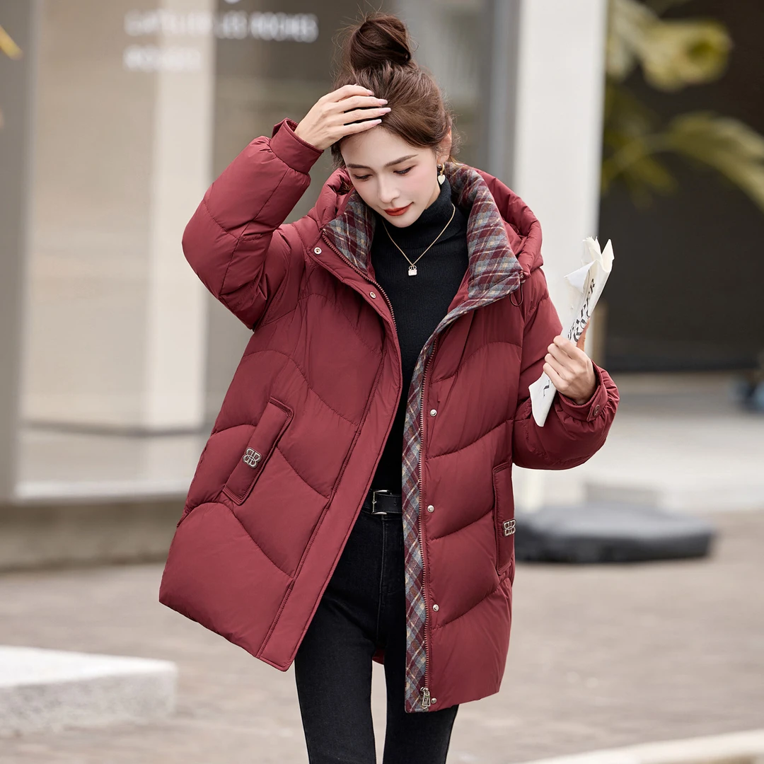 设计感格纹拼接连帽羽绒服女2025年冬季新款白鸭绒中长款保暖外套