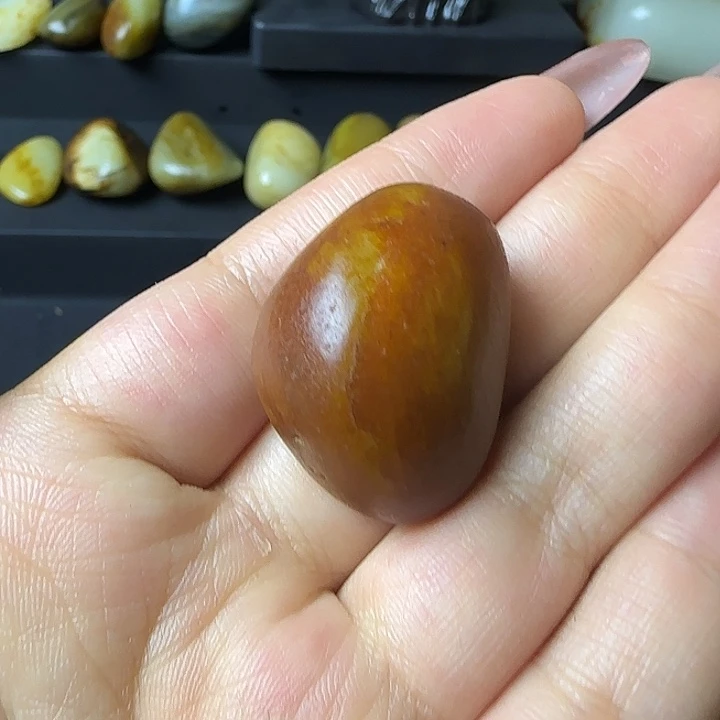 明***心未镶嵌和田玉（糖玉）挂件