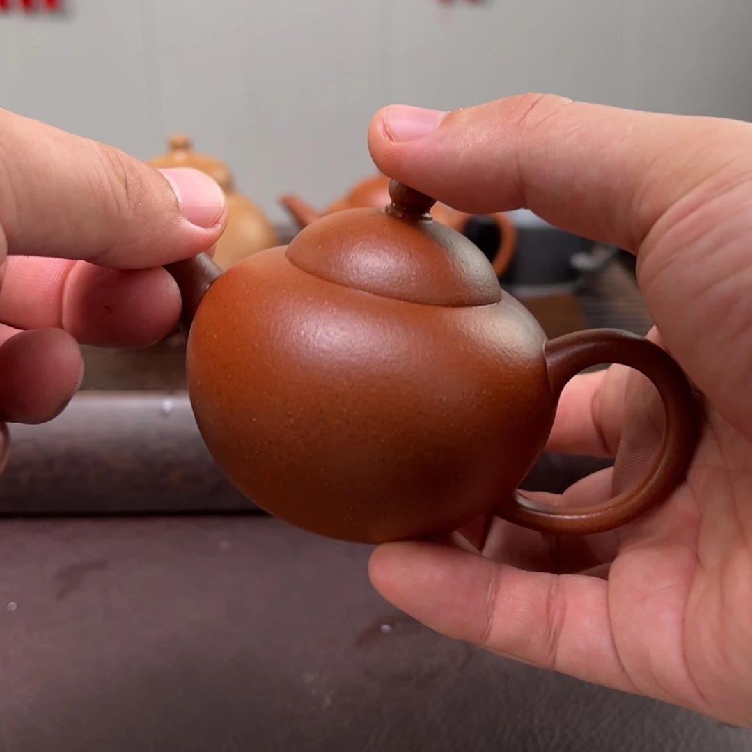 茶壶紫砂汽修厂和机械设备