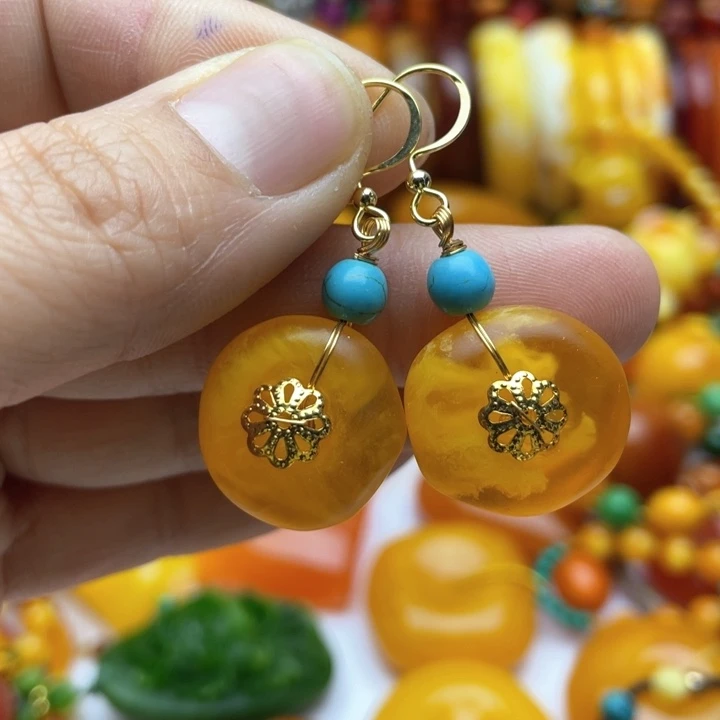 树脂制品12号黄色耳坠