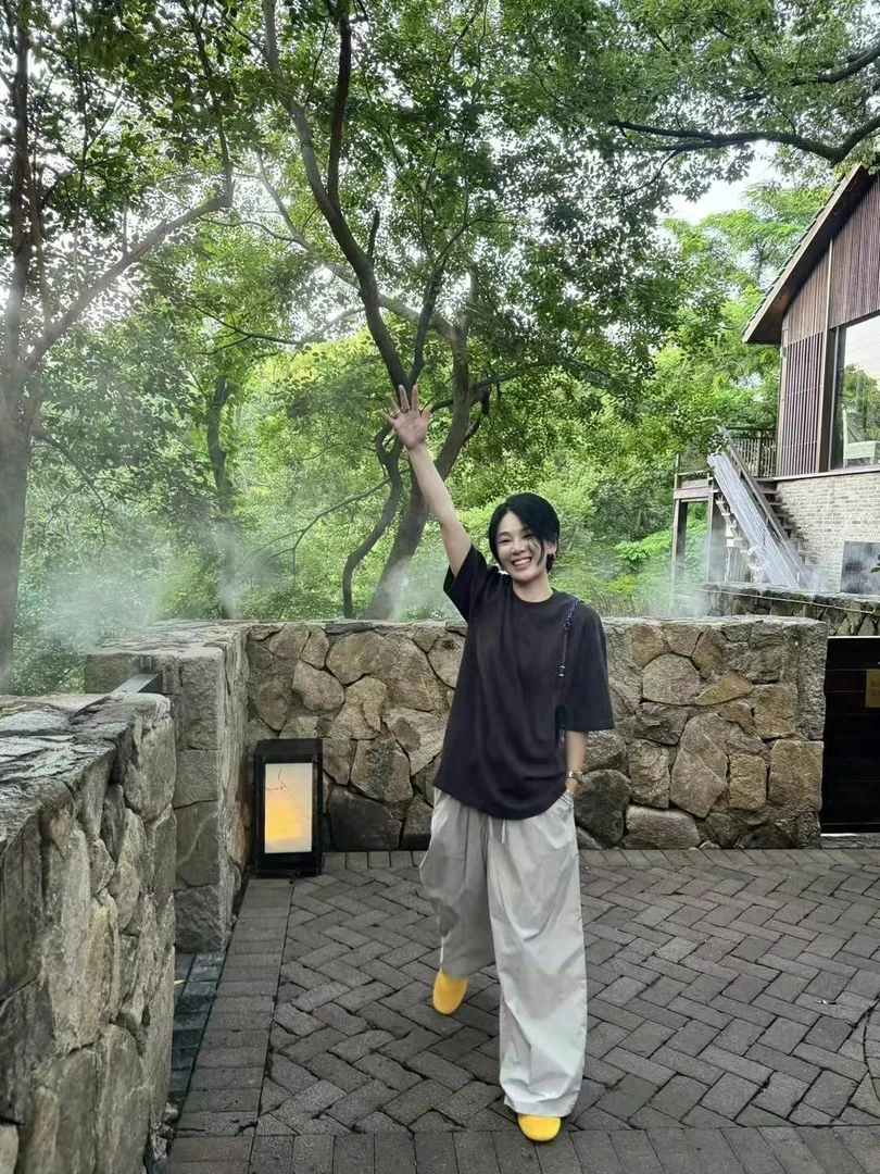 LIS&AZ-三色圆领光版T恤g5312