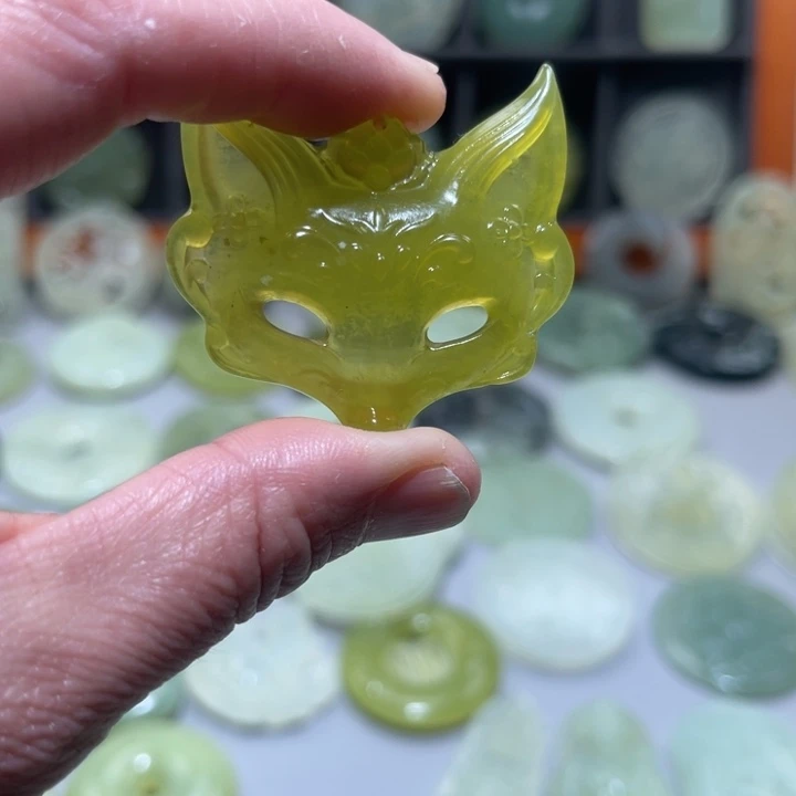 蛇纹石玉颈饰未镶嵌D****ᴮ