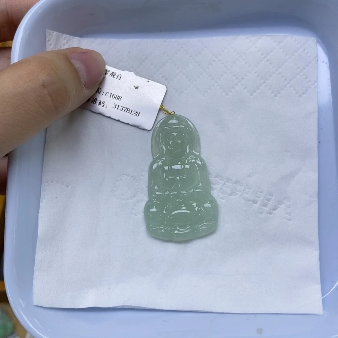 颈饰未镶嵌翡翠m**u观音