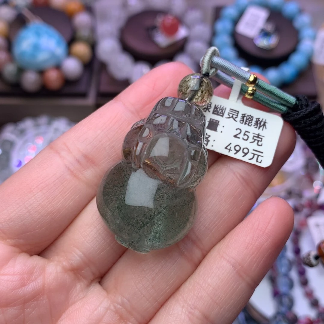 水晶颈饰未镶嵌安*吊坠