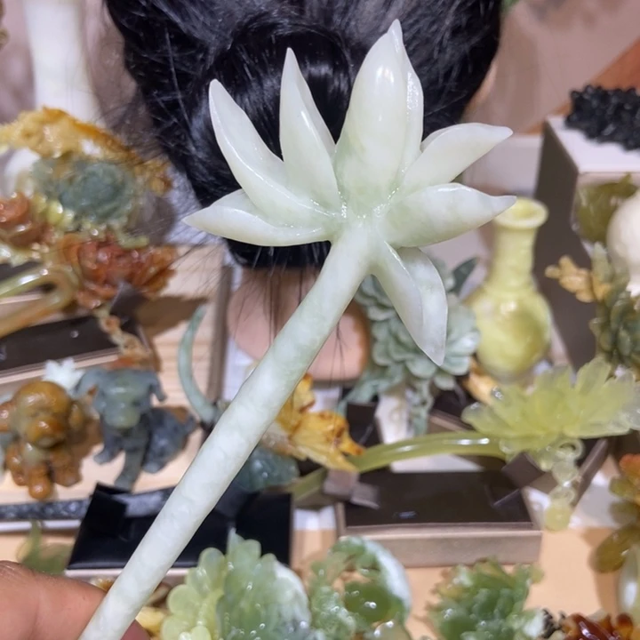 蛇纹石玉未镶嵌发饰