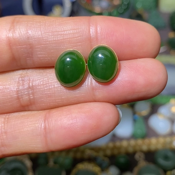 和田玉（碧玉）18K金镶嵌颈饰